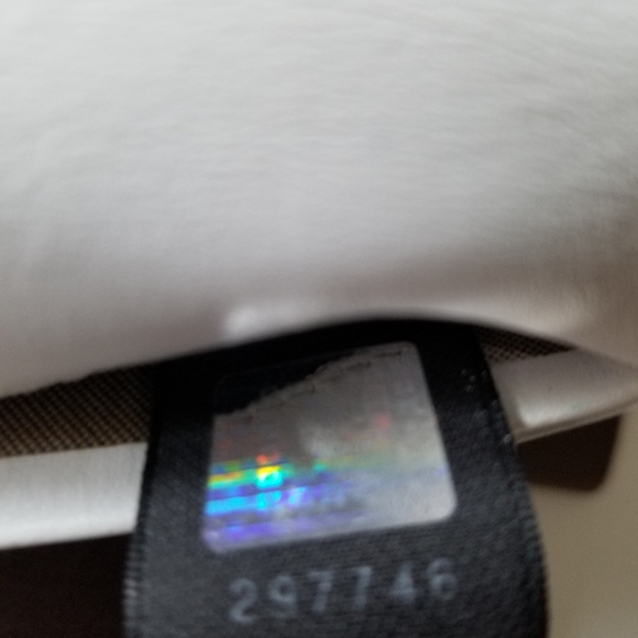 SOLD!!Fendi Wallet - Picture 3 of 9